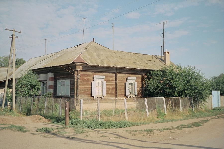 Саратовская энгельсский с красный яр. Красный Яр Энгельсский район. Красный Яр Энгельсский район Саратовской области. Междуречье Саратовская область Вольский район. Население красный Яр Саратовская область.