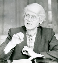 Dr. Erika Voigt