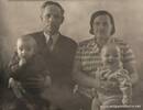 Мои родители со старшими внуками Сашенькой и Сережей.
Совхоз &quot;Панфиловский&quot;&nbsp;Иртышского района Павлодарской области. Фото 1972 г.
